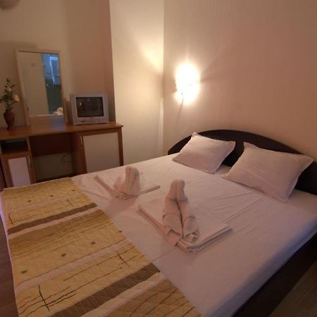 Hotel Stoyanov Ravda Luaran gambar