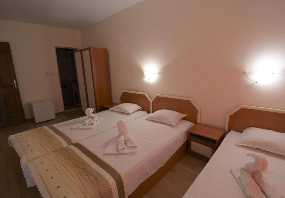 Hotel Stoyanov Ravda Luaran gambar